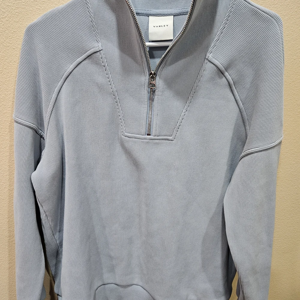 Light Blue Half-Zip Pullover Sweatshirt - Varley - Picture 2 of 6